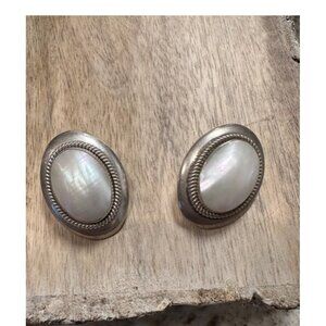 Designer WJ 925 Sterling Silver Oval Mother Of Pearl Statement Stud Earrings HTF